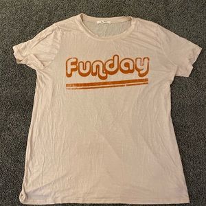 Oversized tee • never worn •